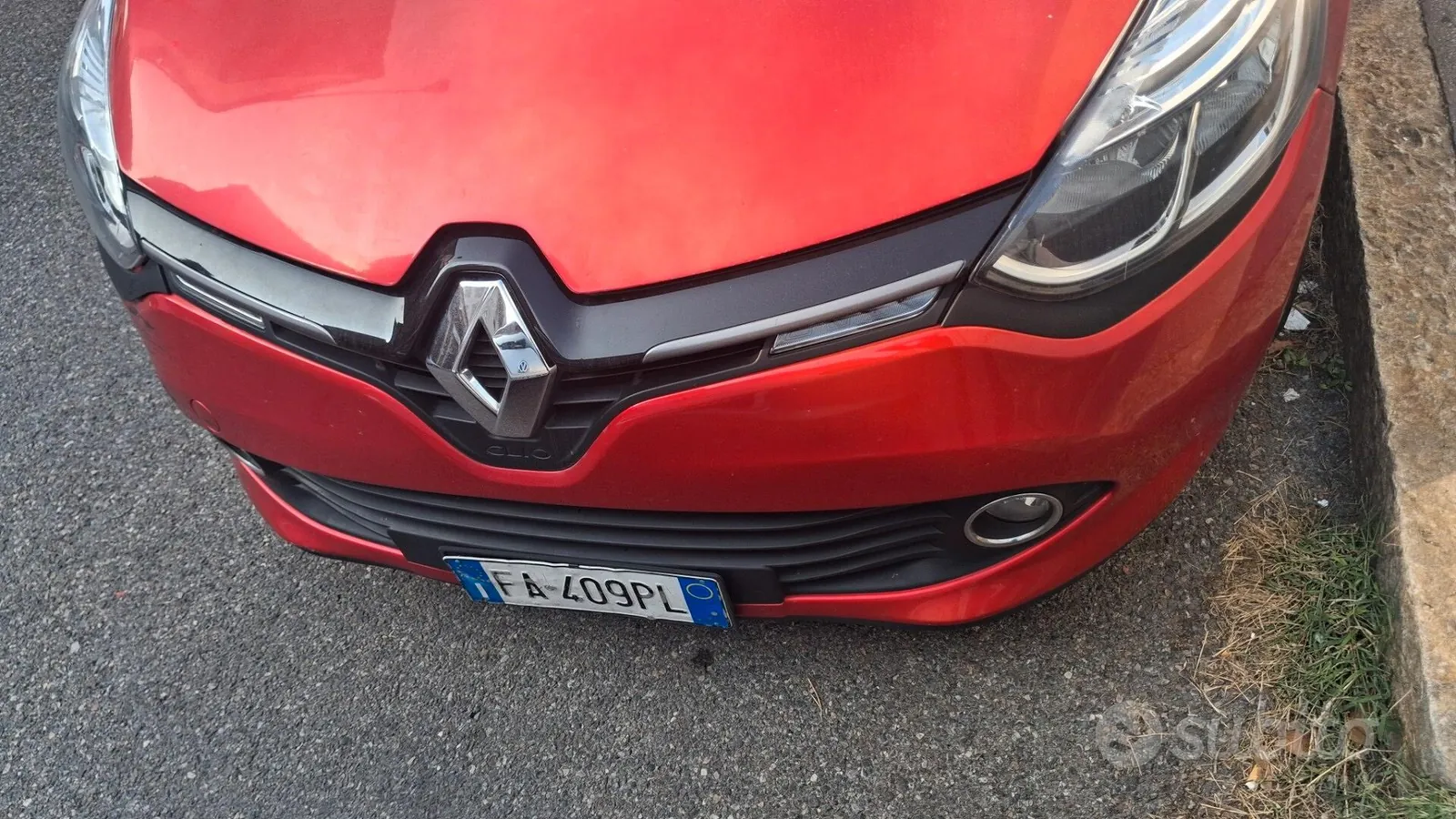 Renault Clio 2015 photo 2