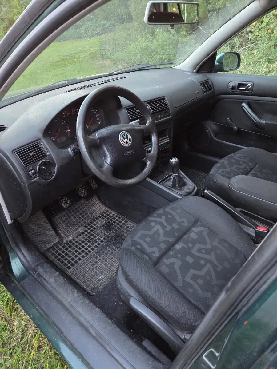 Volkswagen Golf 1999 photo 3