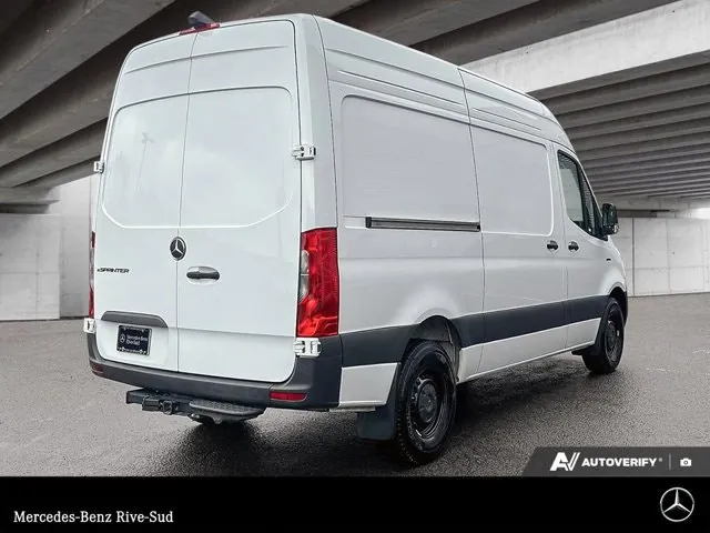 Mercedes-Benz Esprinter 2025 photo 5