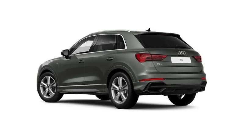 Audi Q3 2023 photo 3