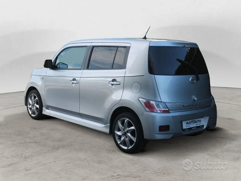 Daihatsu Materia 2009 photo 4