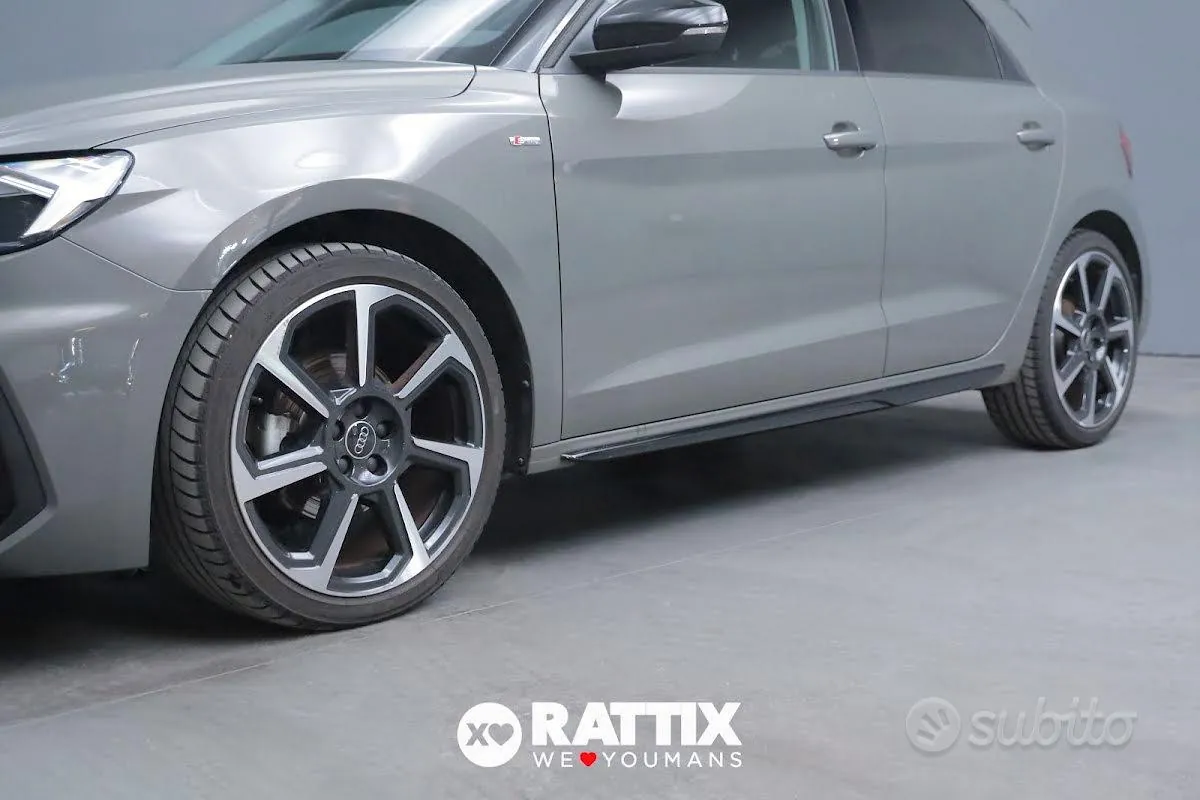 Audi A1 2025 photo 4