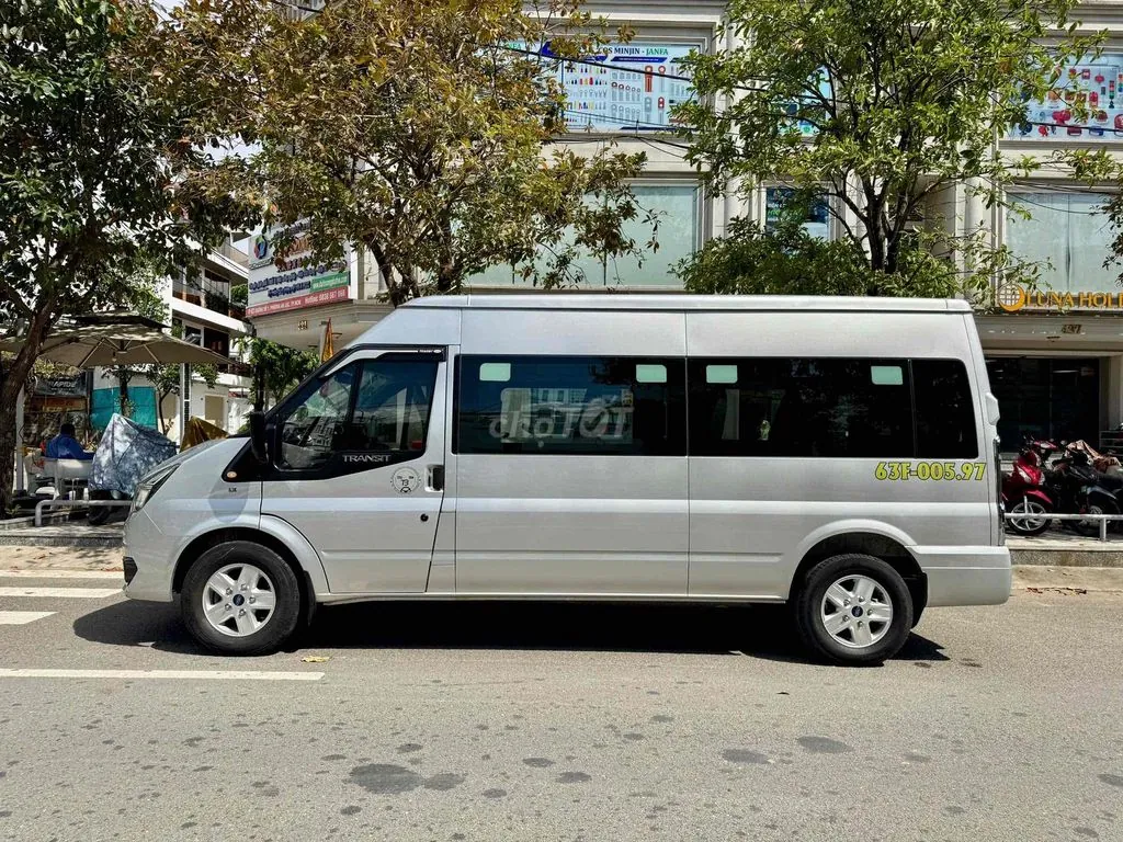 Ford Transit 2022 photo 2