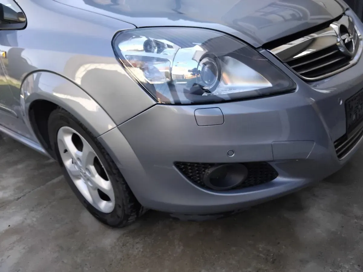 Opel Zafira 2008 photo 3