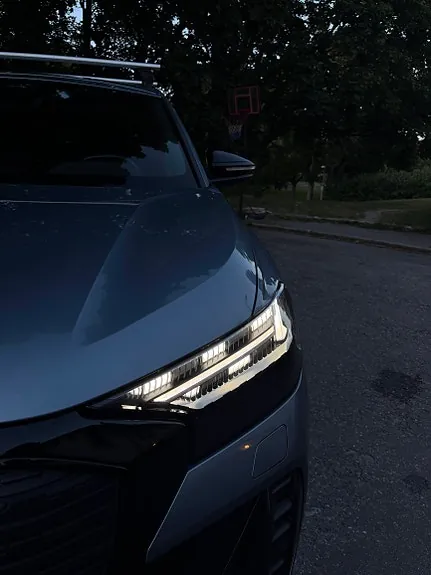 Audi Q4 E-Tron 2022 photo 3