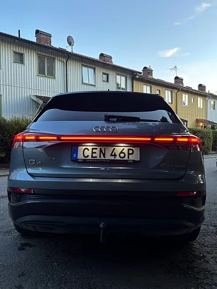 Audi Q4 E-Tron 2022 photo 2