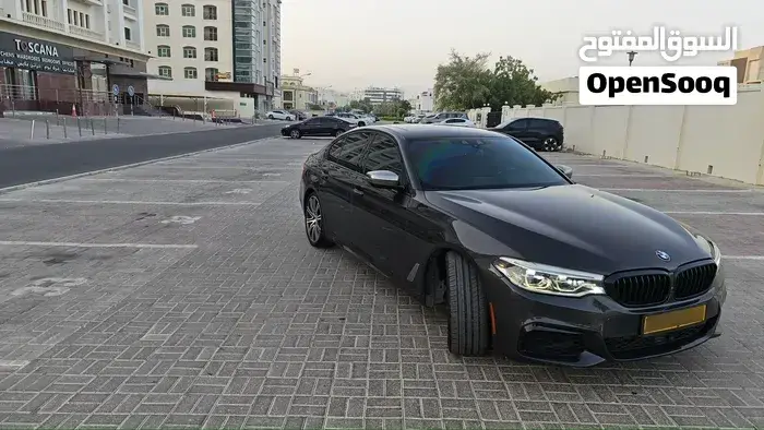 BMW 5 Series 2018 photo 2