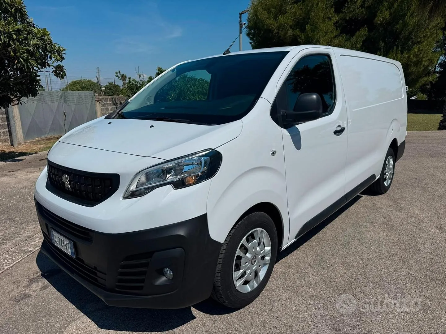 Peugeot Expert 2022 photo 3