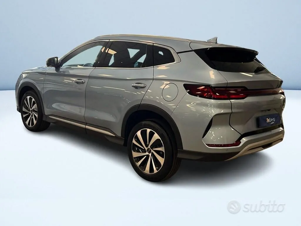 BYD Seal U 2025 photo 5