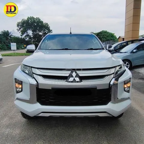 Mitsubishi Triton