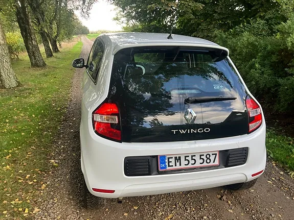 Renault Twingo 2017 photo 2