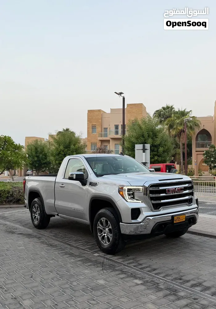 GMC Sierra