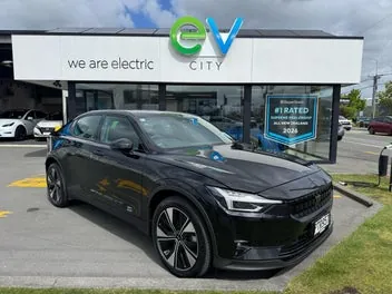 Polestar 2 2023 photo 2