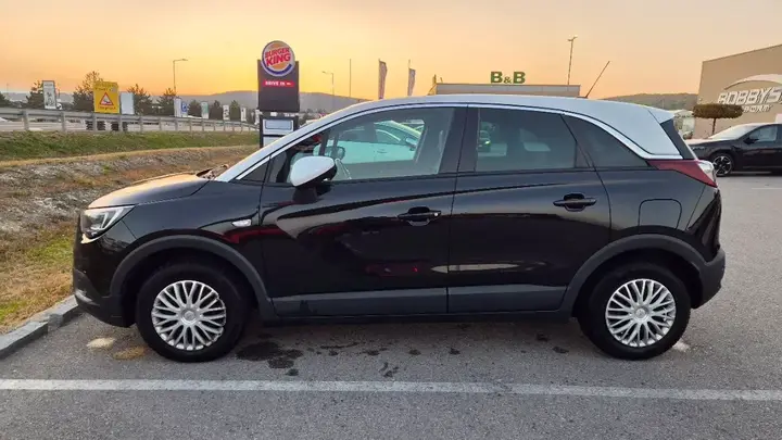 Opel Crossland X 2026 photo 2