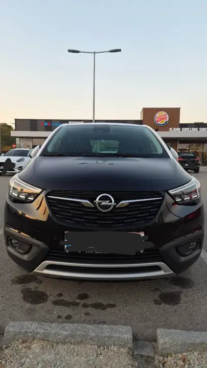 Opel Crossland X