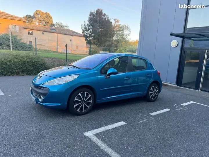Peugeot 207 2006 photo 3