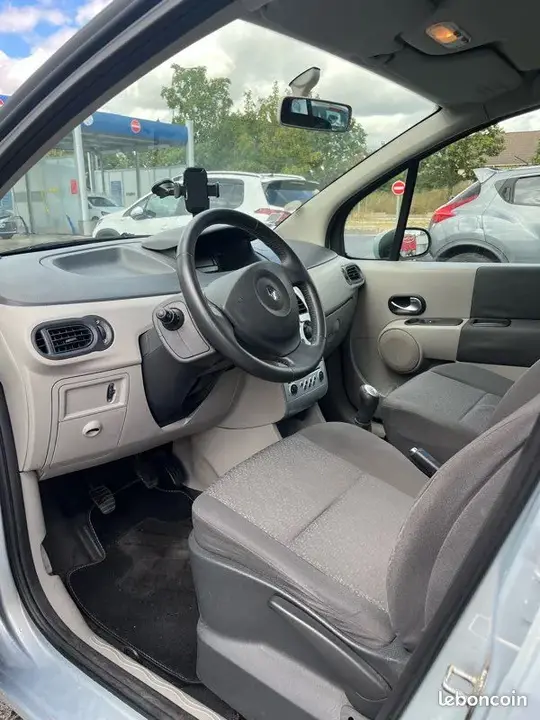 Renault Modus 2005 photo 3