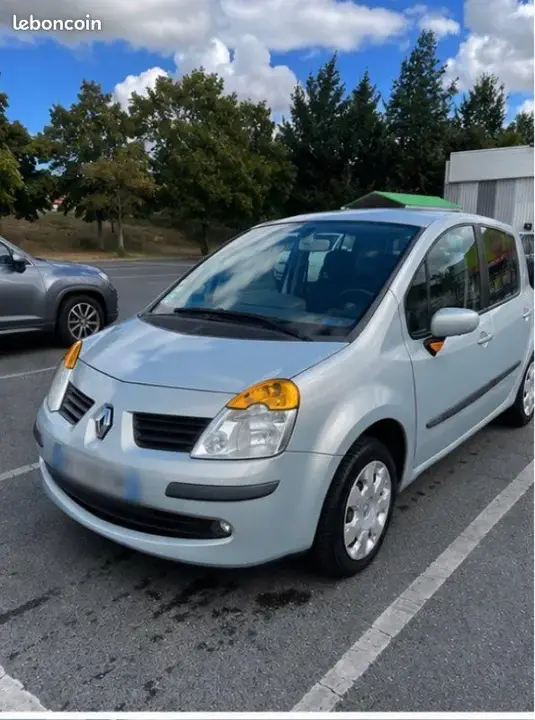 Renault Modus 2005 photo 2