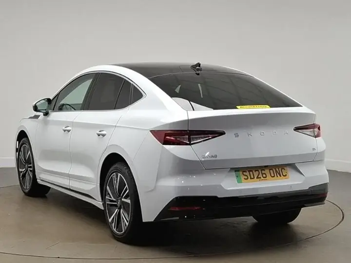 Skoda Enyaq 2026 photo 2