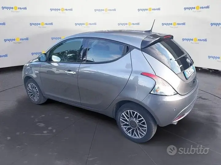 Lancia Ypsilon 2023 photo 3