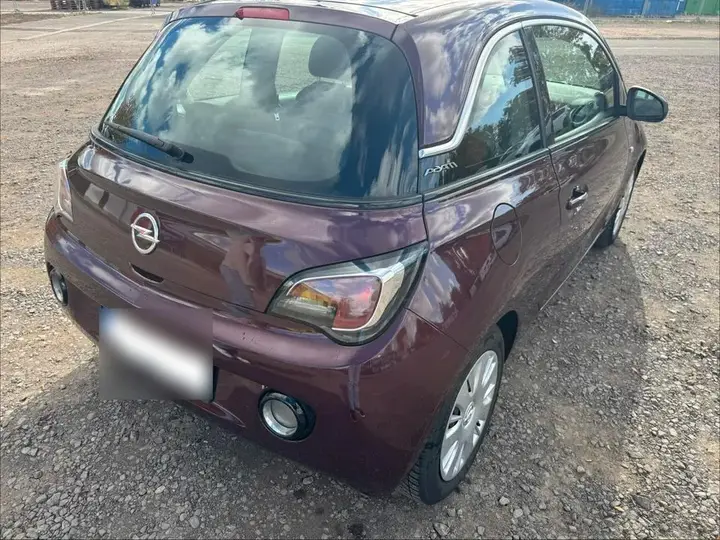 Opel Adam