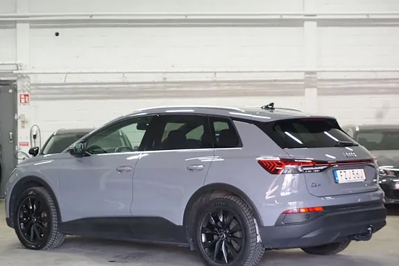 Audi Q4 E-Tron 2023 photo 3