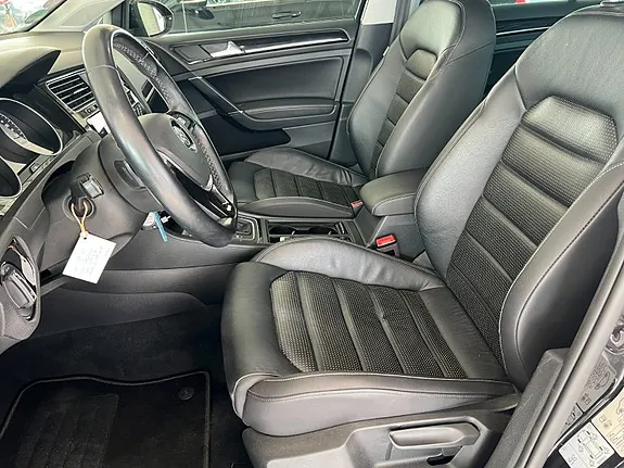 Volkswagen Golf 2018 photo 5