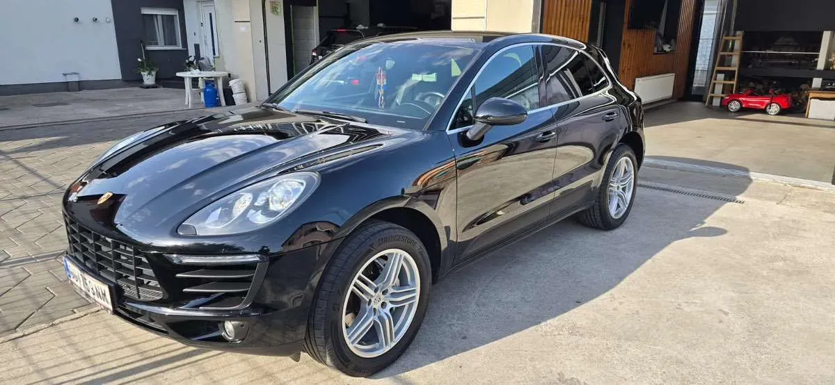 Porsche Macan S 2015 photo 2