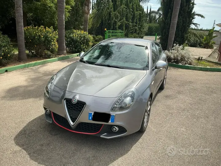 Alfa Romeo Giulietta 2018 photo 5