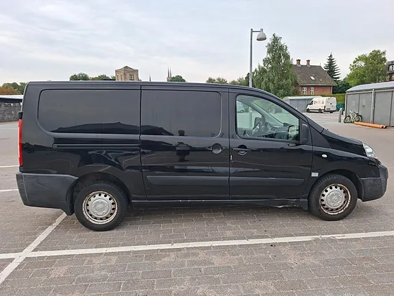 Toyota Proace 2015 photo 4