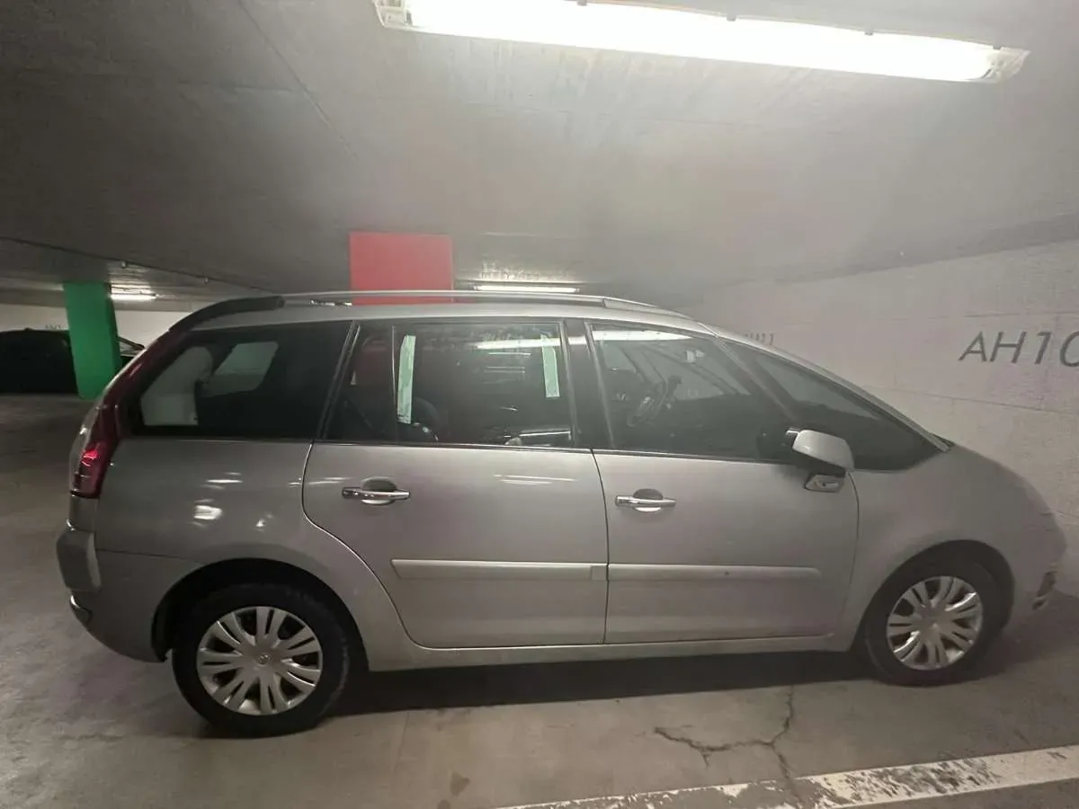 Citroen C4 Picasso 2013 photo 3