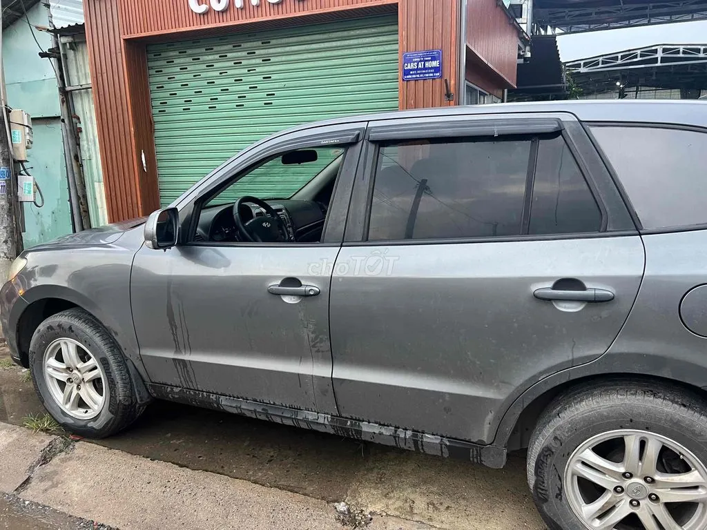 Hyundai Santa Fe 2011 photo 2