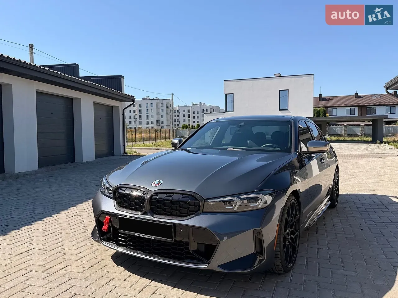 BMW 3 Series 2019 photo 4