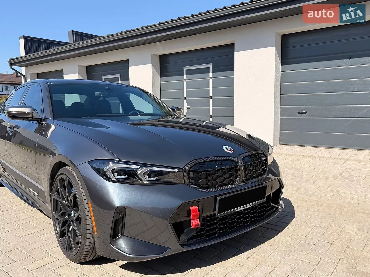 BMW 3 Series 2019 photo 5