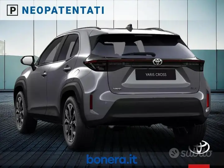 Toyota Yaris Cross photo 3