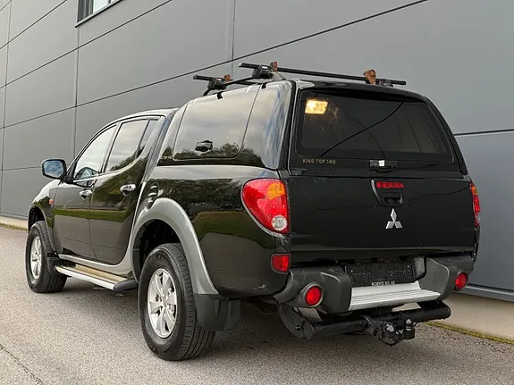 Mitsubishi L200 2010 photo 4