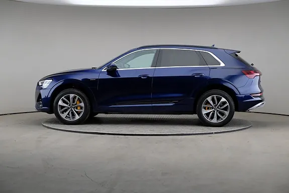 Audi E-Tron 2022 photo 4