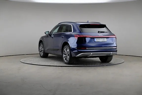 Audi E-Tron 2022 photo 2