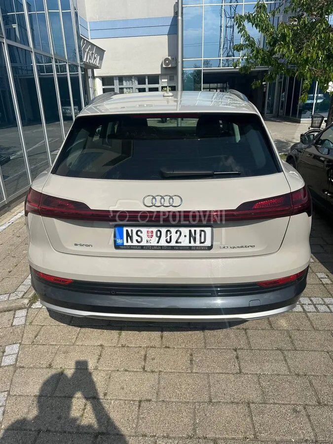 Audi E-Tron 2021 photo 2