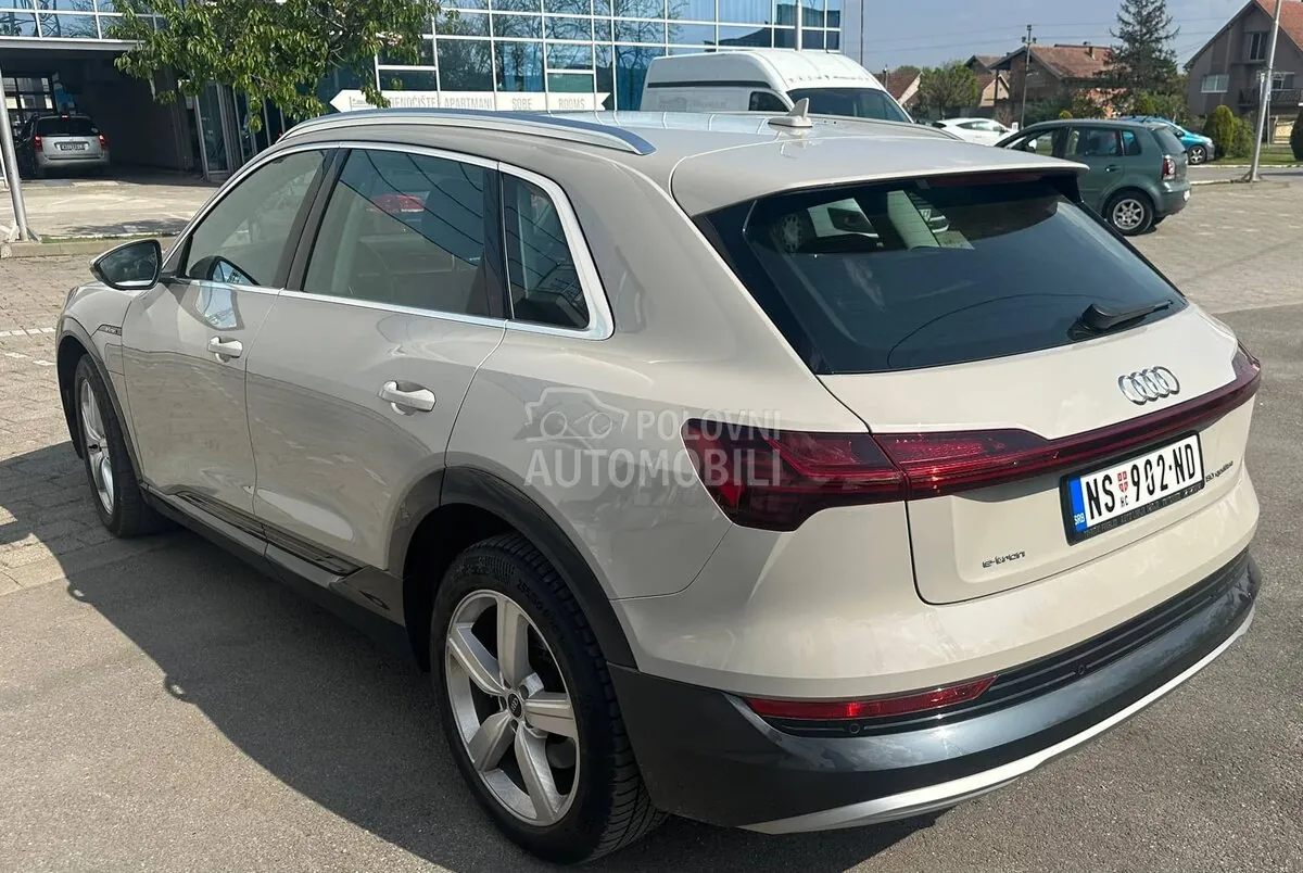 Audi E-Tron 2021 photo 4