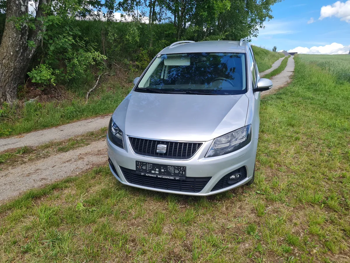Seat Alhambra 2012 photo 2
