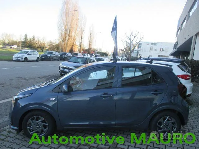 Kia Picanto photo 2