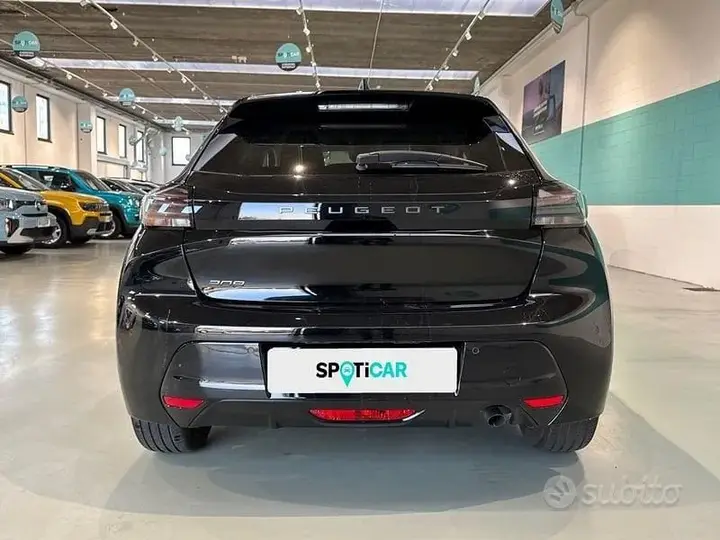 Peugeot 208 2025 photo 4
