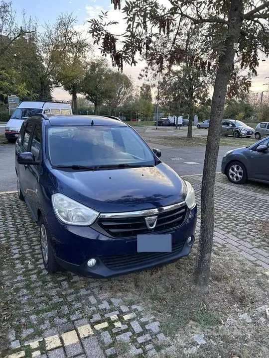 Dacia Lodgy