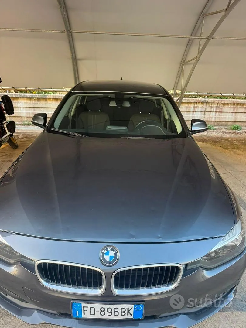BMW 3 Series 2016 photo 2