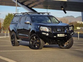 Nissan Navara 2017 photo 2