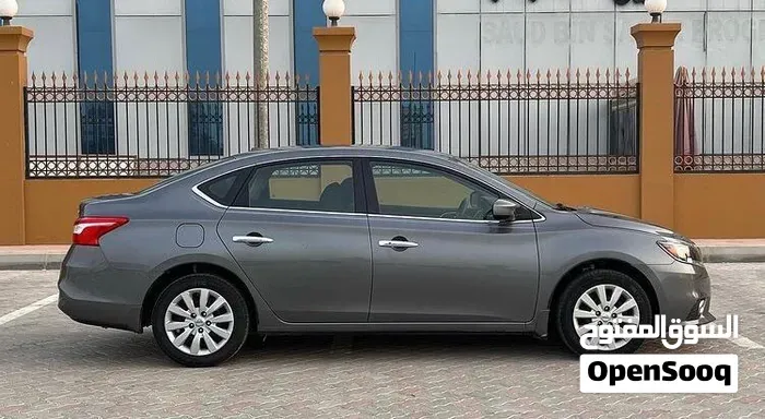 Nissan Sentra 2017 photo 2