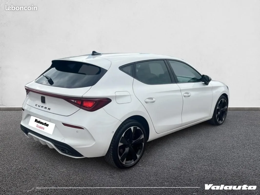 Cupra Leon 2024 photo 2