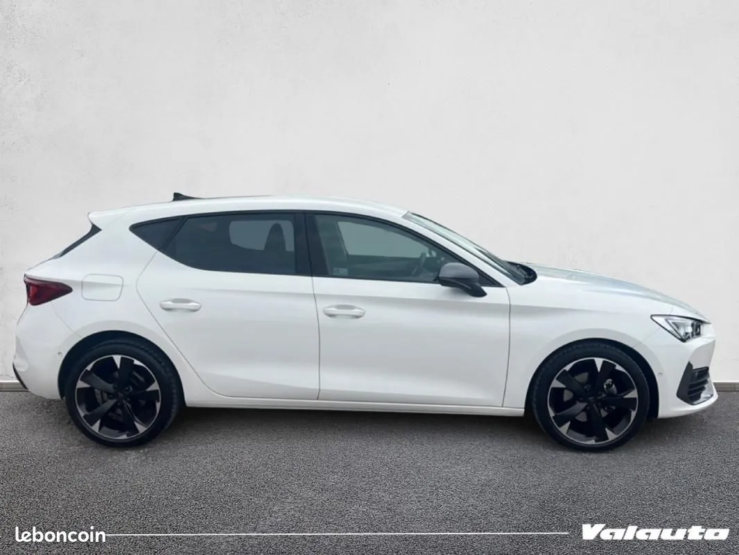 Cupra Leon 2024 photo 4