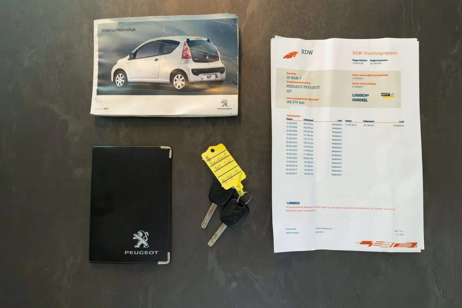Peugeot 107 2011 photo 4